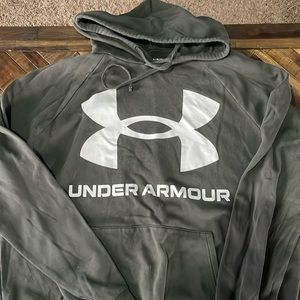 Under Armour Sweatshirt